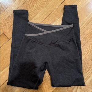 Buffbunny Dream Heather Contrast Legging Medium in Cold Brew/Grounds